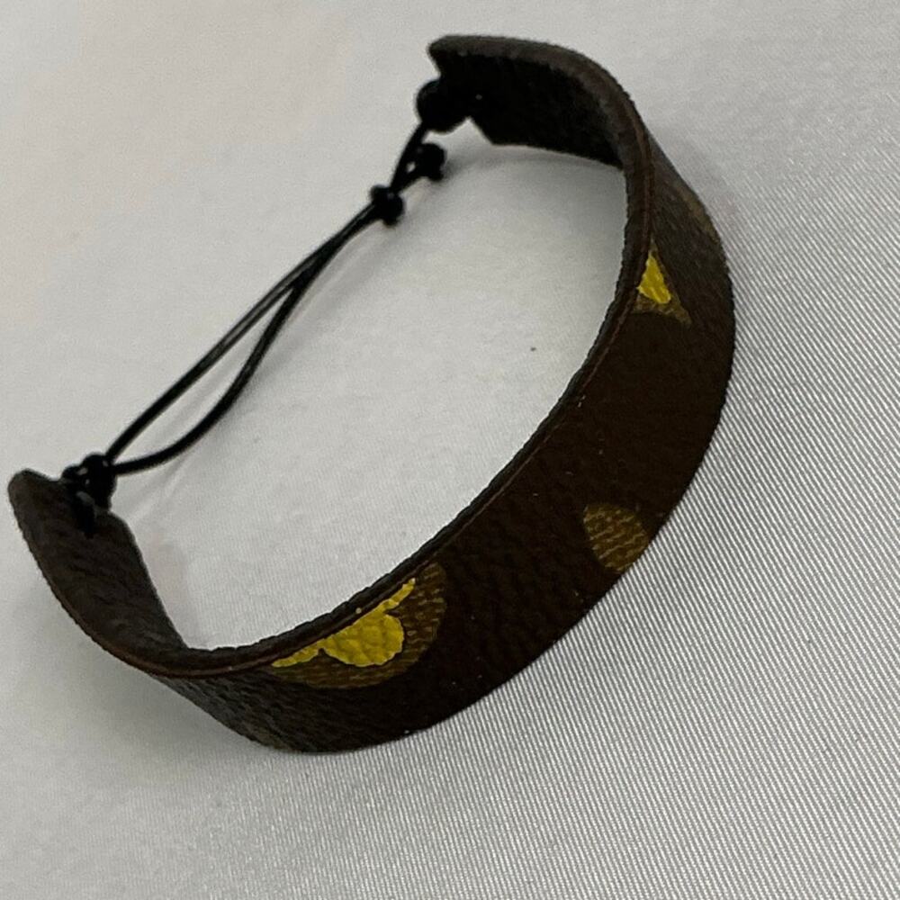 Louis Vuitton Monogram Canvas Slide Bracelet Brown leather Gold Metallic Highlig